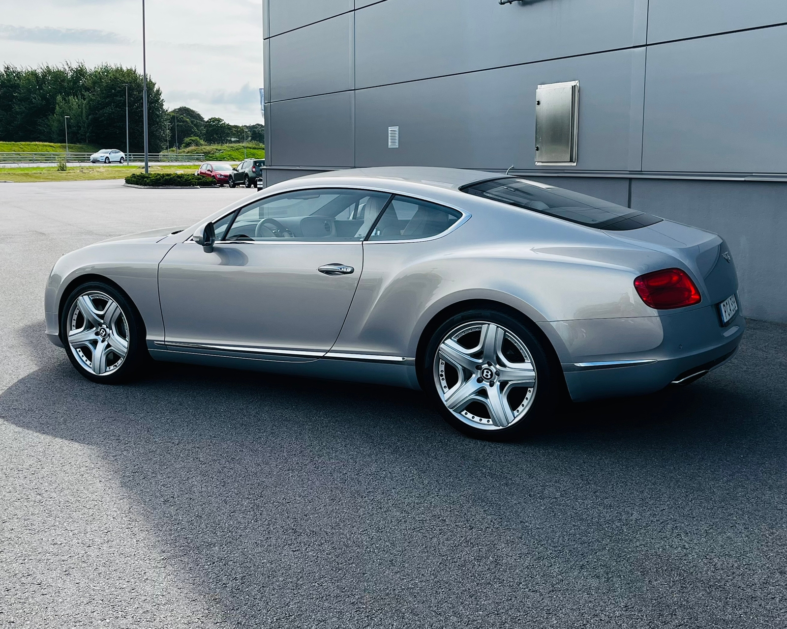Bentley Continental 2012, photo 3/10