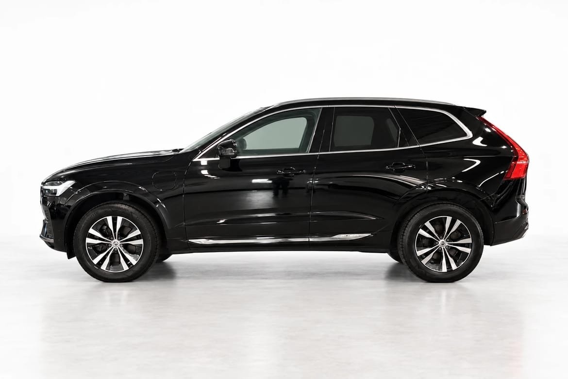Volvo XC60 Recharge T6 Core Edition 2023, bild 2/10