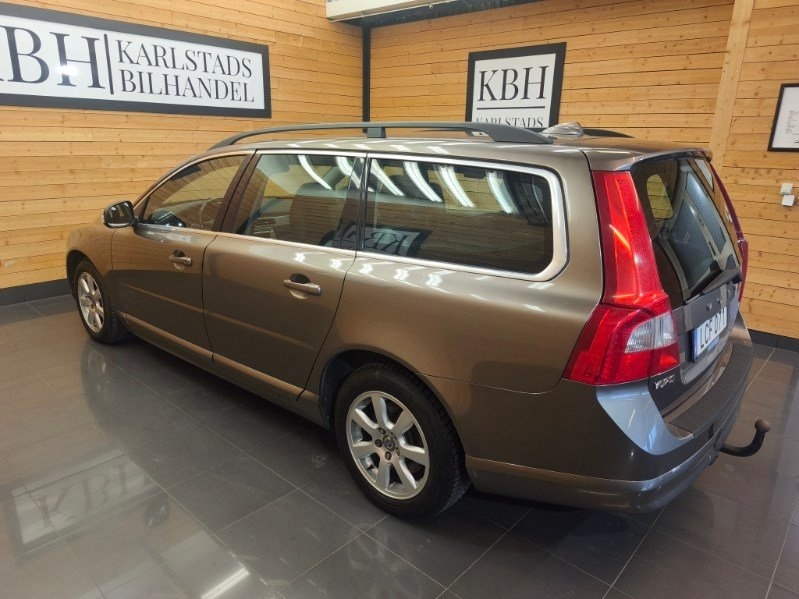 Volvo V70 D3 Geartronic Momentum Euro 5 2011, bild 4/10