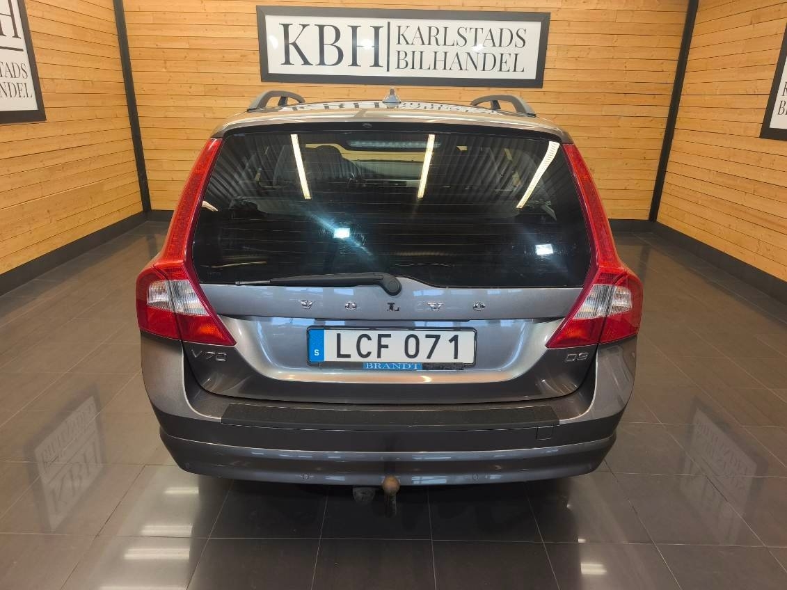 Volvo V70 D3 Geartronic Momentum Euro 5 2011, bild 5/10