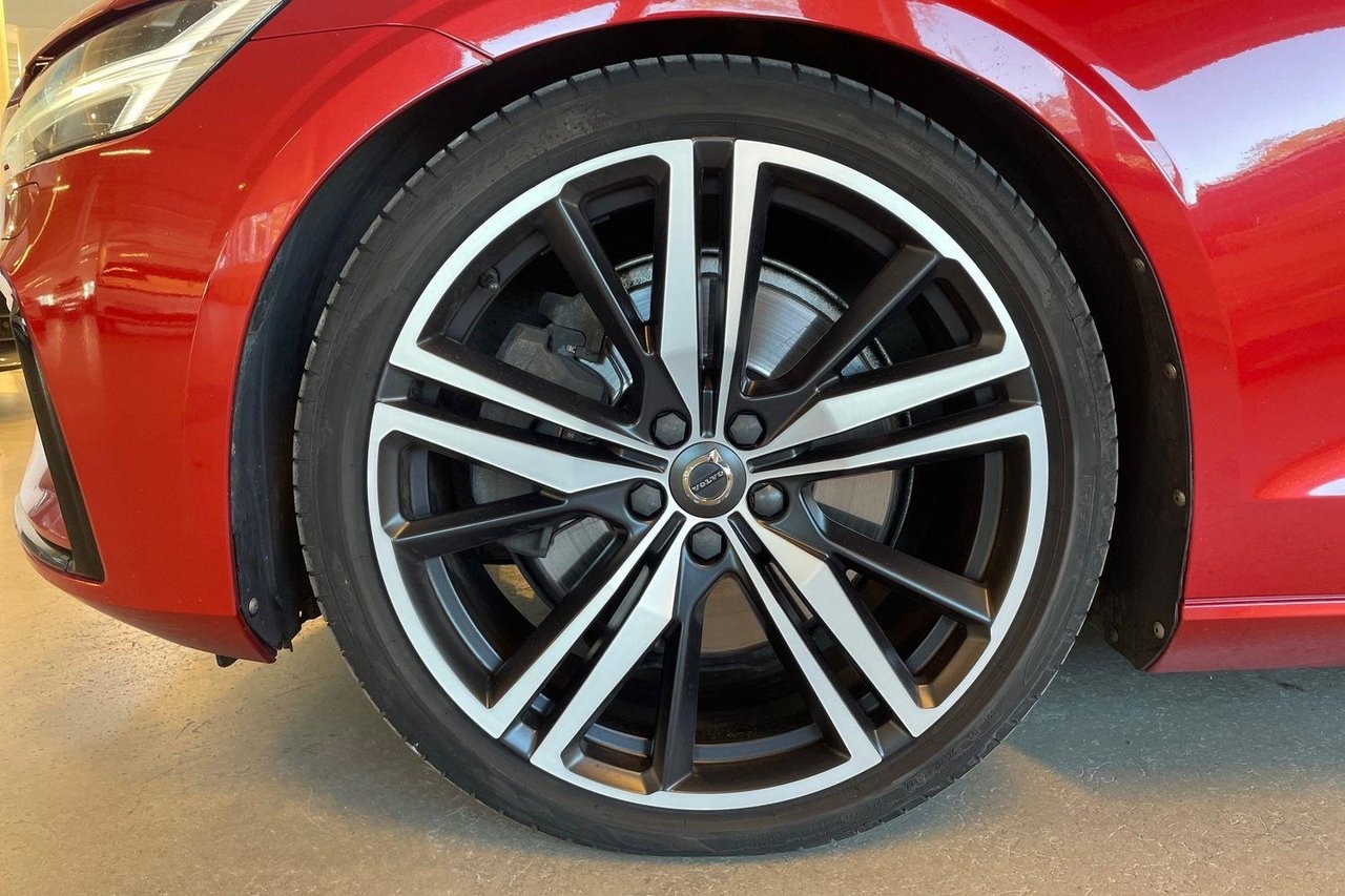 Volvo S60 T5 Geartronic 250hk R-Design 2019, bild 7/10