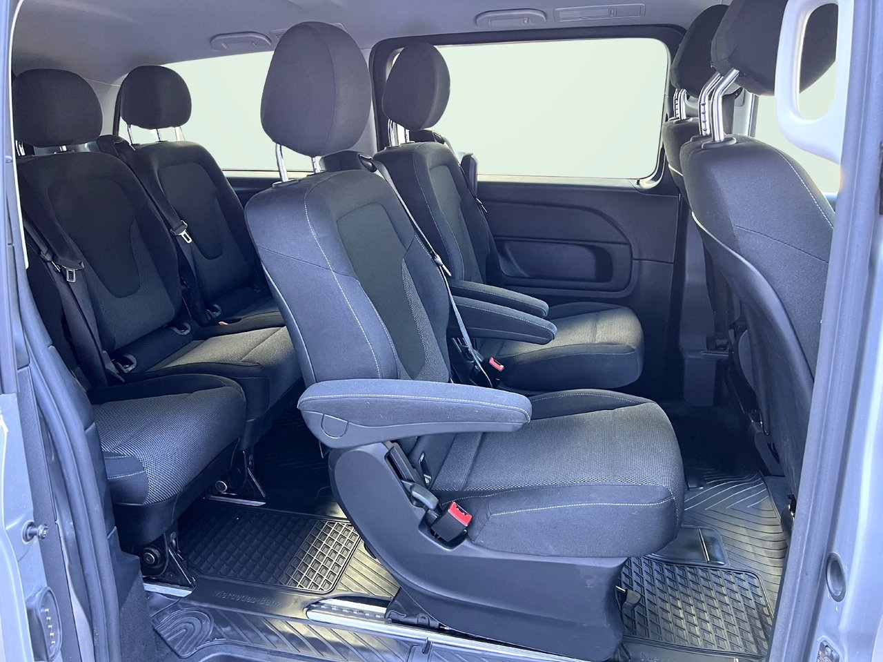 Mercedes-Benz V 2018, bild 6/10