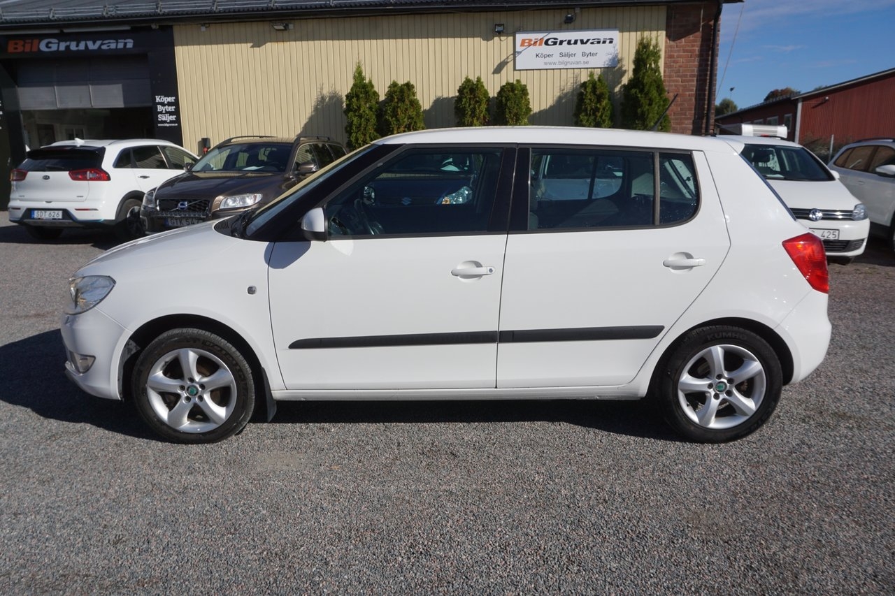 Skoda Fabia 1.6 TDI Elegance M-värmare 2012, bild 4/7