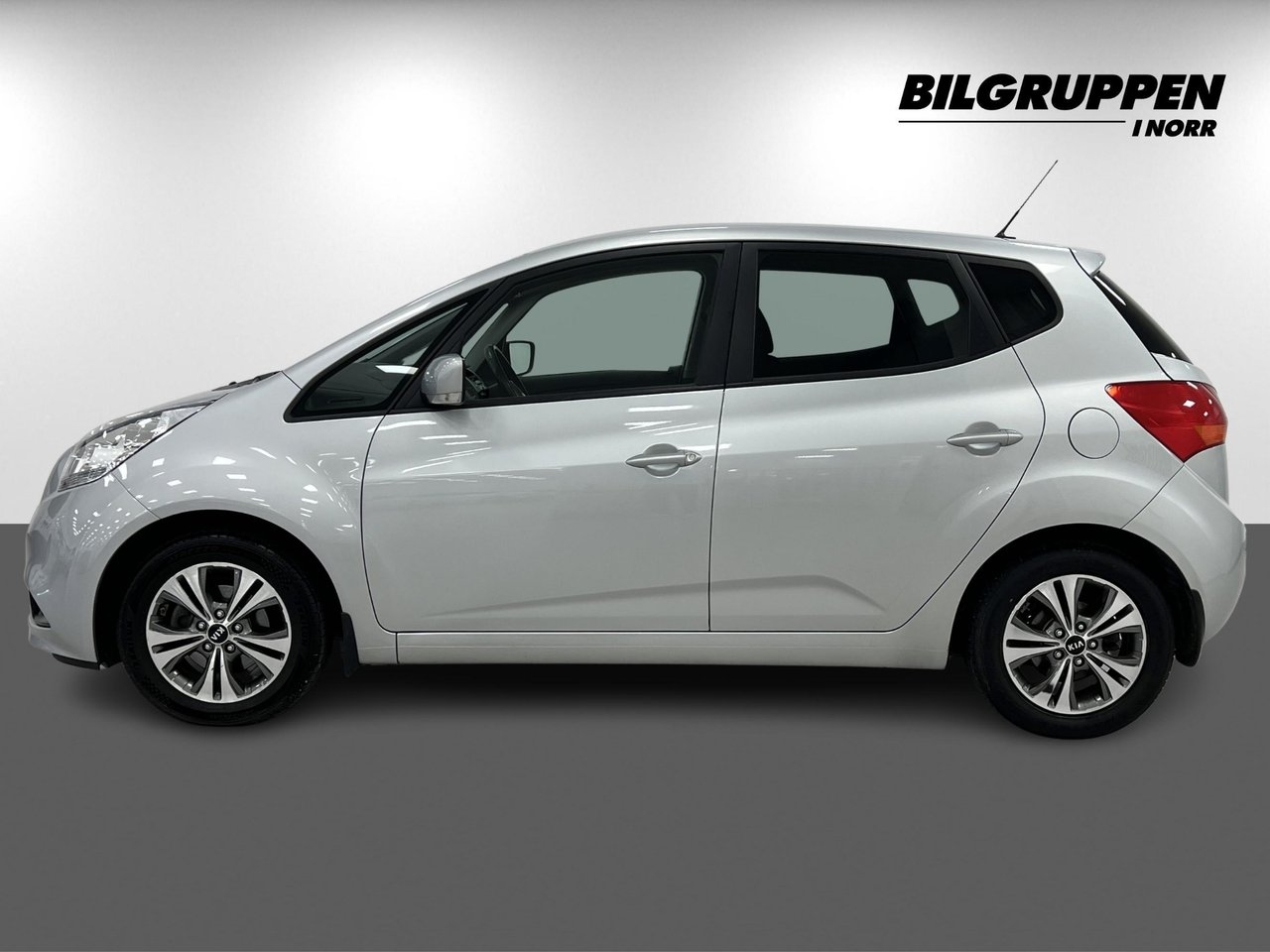 Kia Venga 1.6 CVVT Comfort V-hjul 2017, bild 4/10