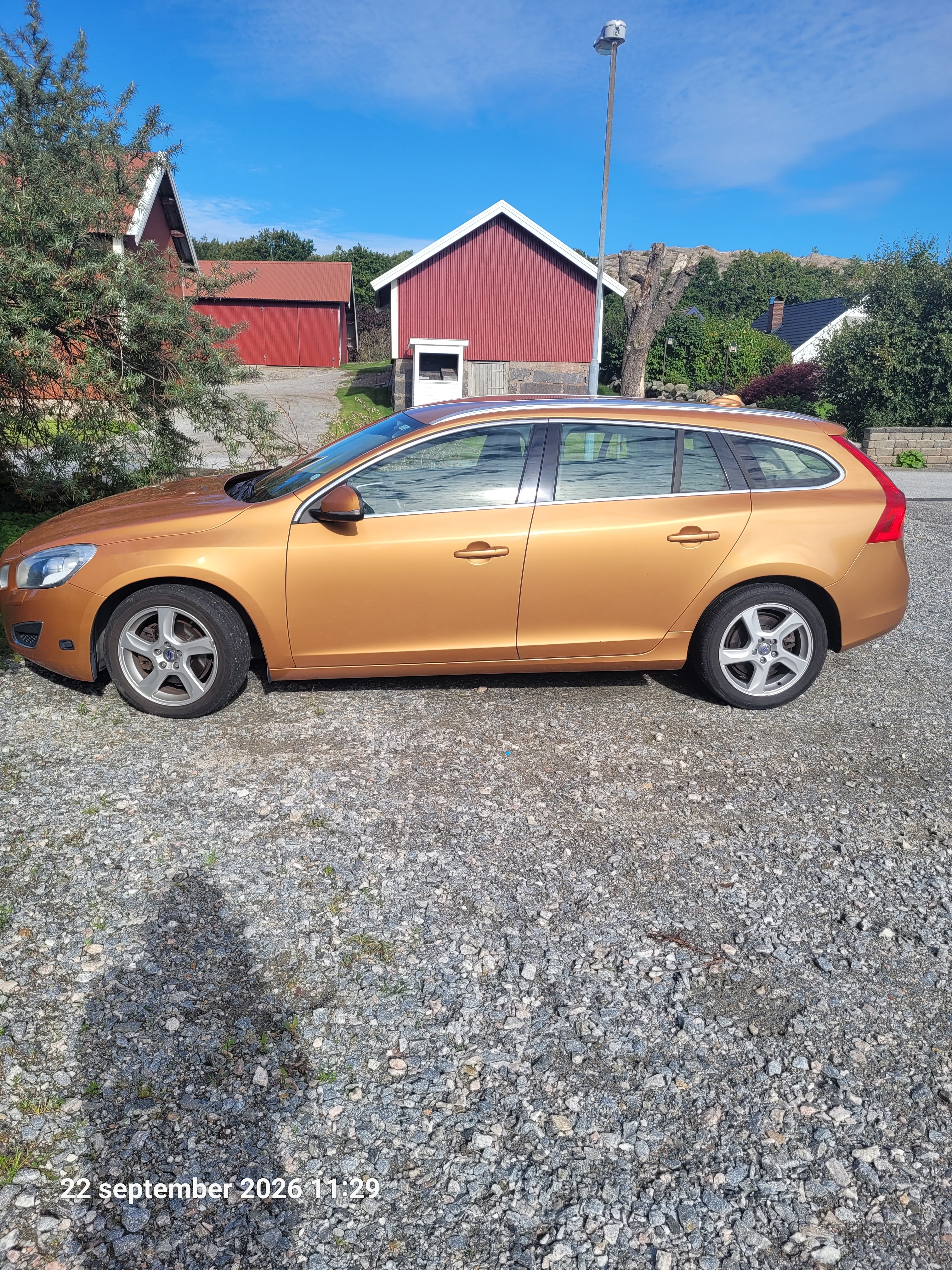 Volvo V60 T4F Powershift 2013, photo 6/6