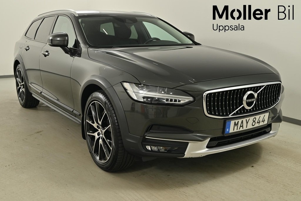 Volvo V90 Cross Country