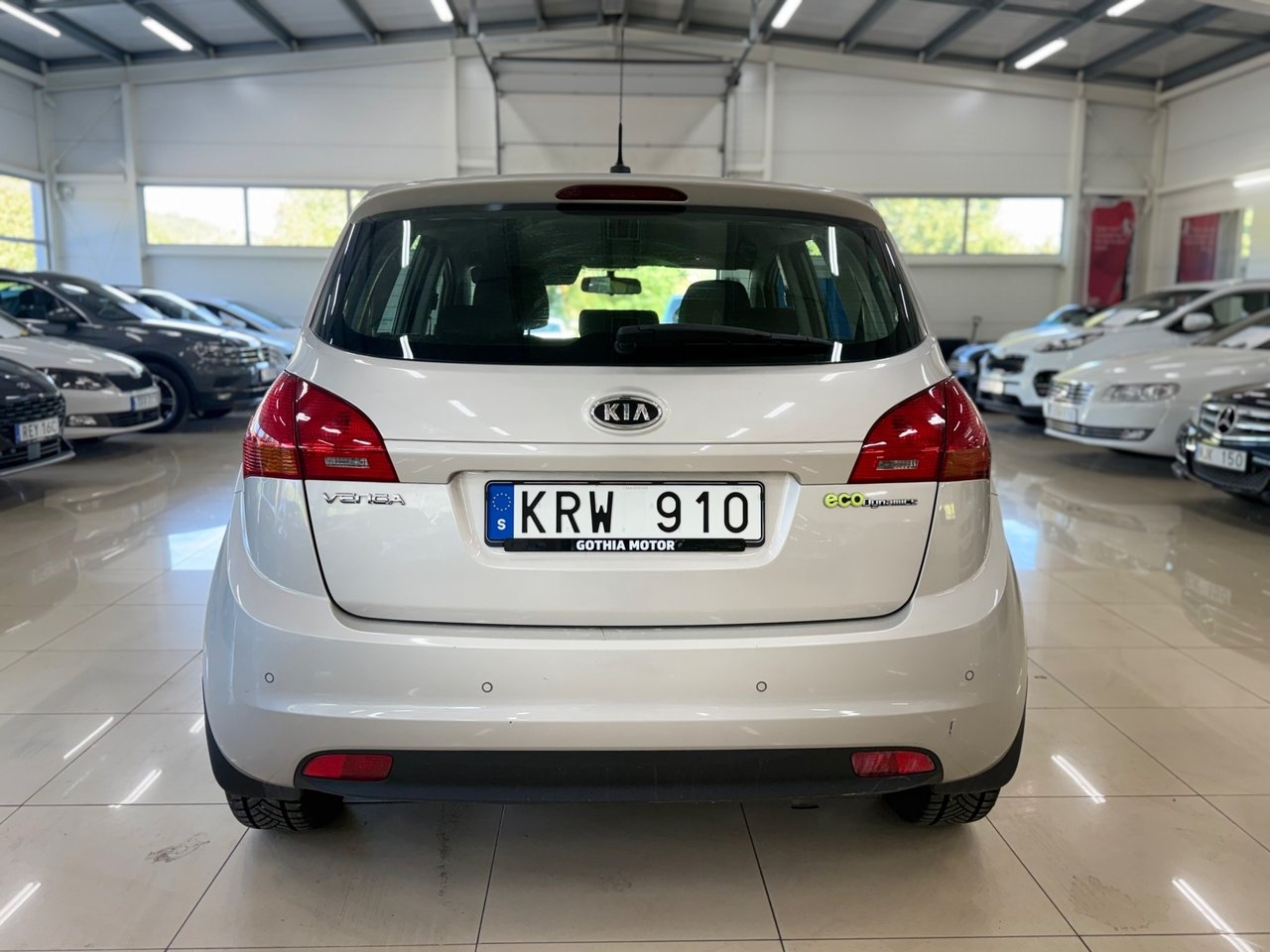 Kia Venga 1.4 CRDi ECO Comfort 2010, bild 5/10