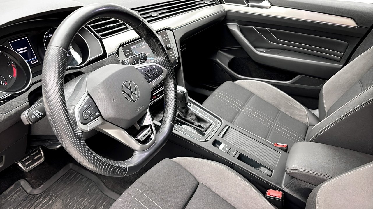 Volkswagen Passat 2021, bild 7/10