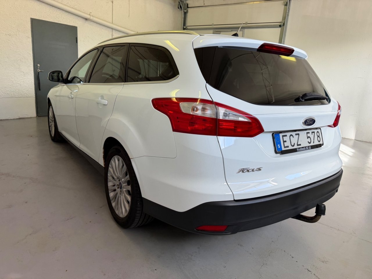 Ford Focus Kombi 1.0 EcoBoost Titanium 2013, bild 3/10