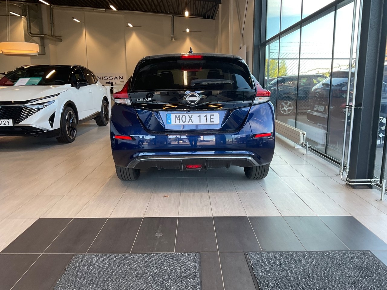 Nissan Leaf N-Connecta 2023, kuva 4/7