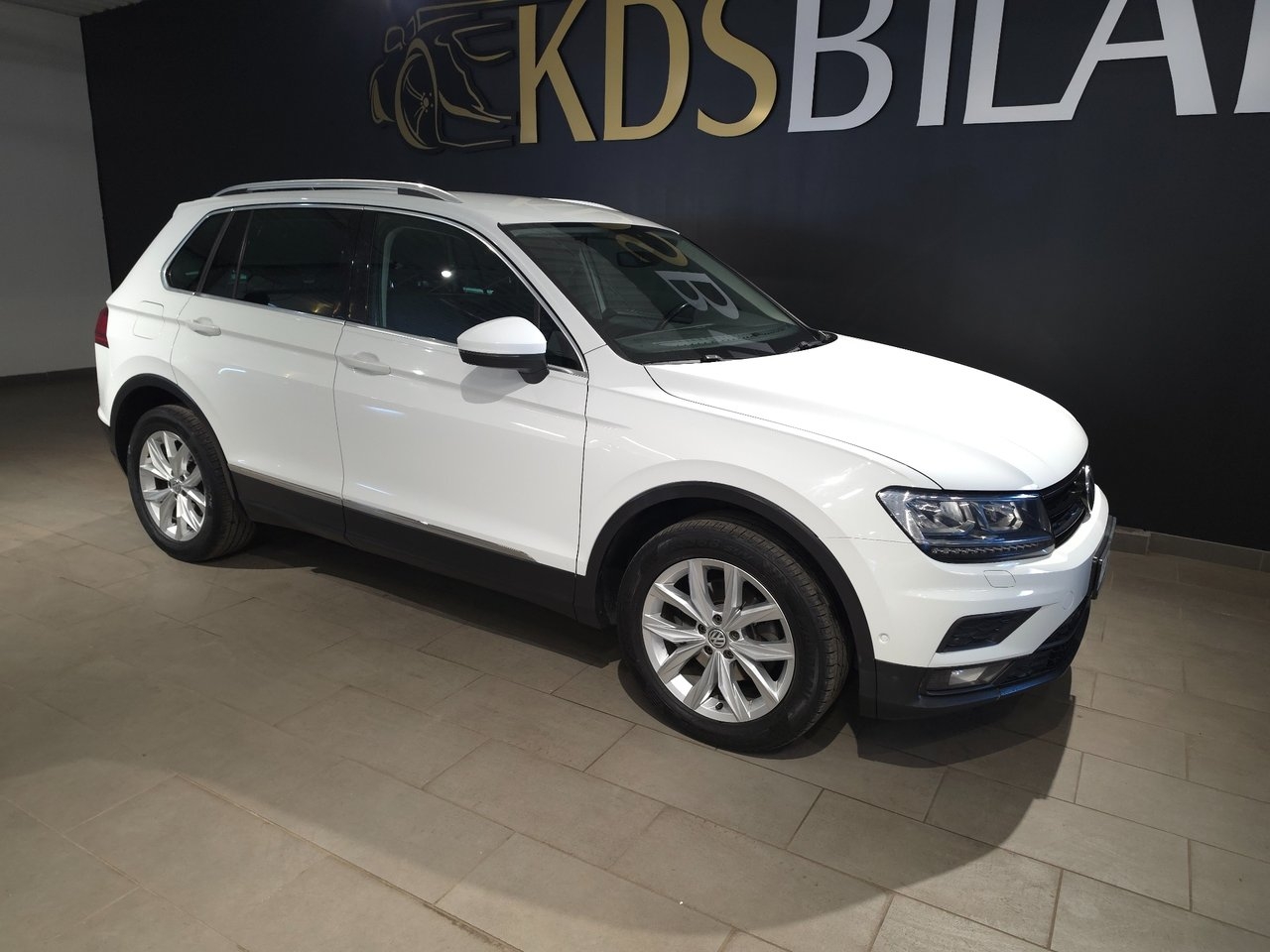 Volkswagen Tiguan 2018, kuva 6/10