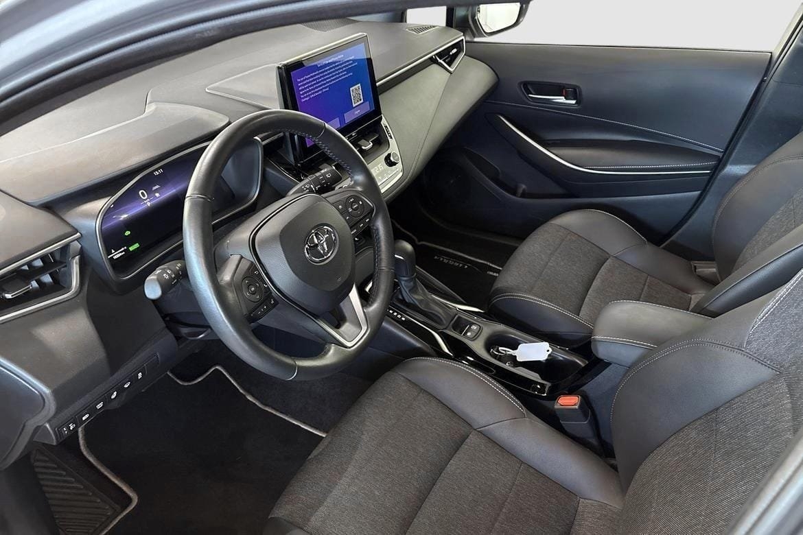 Toyota Corolla 2024, bild 7/13