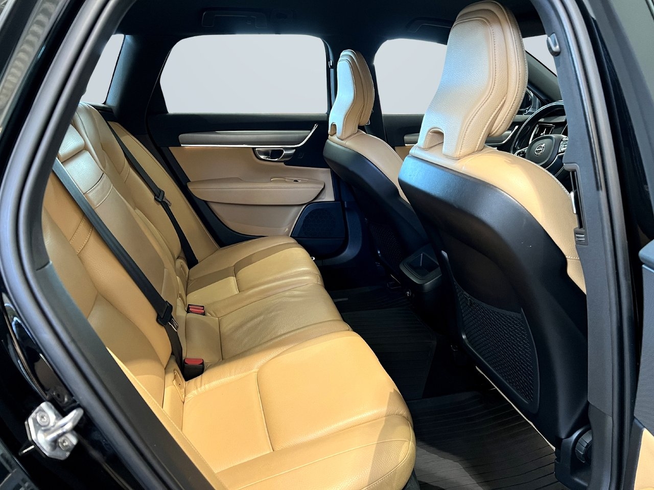 Volvo V90 2019, bild 6/10