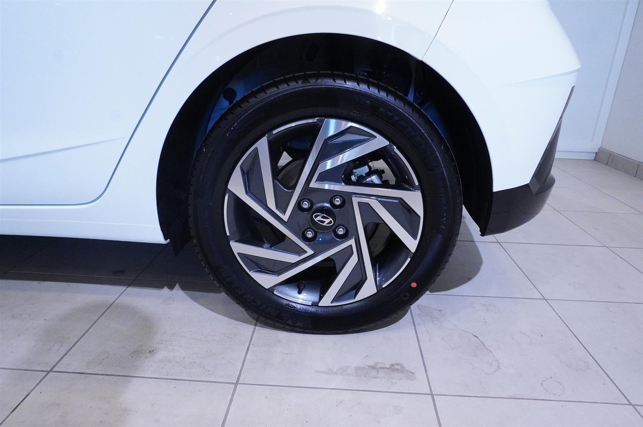 Hyundai i20 1.0 T-GDi 90hk Aut Essential 2026, bild 7/10