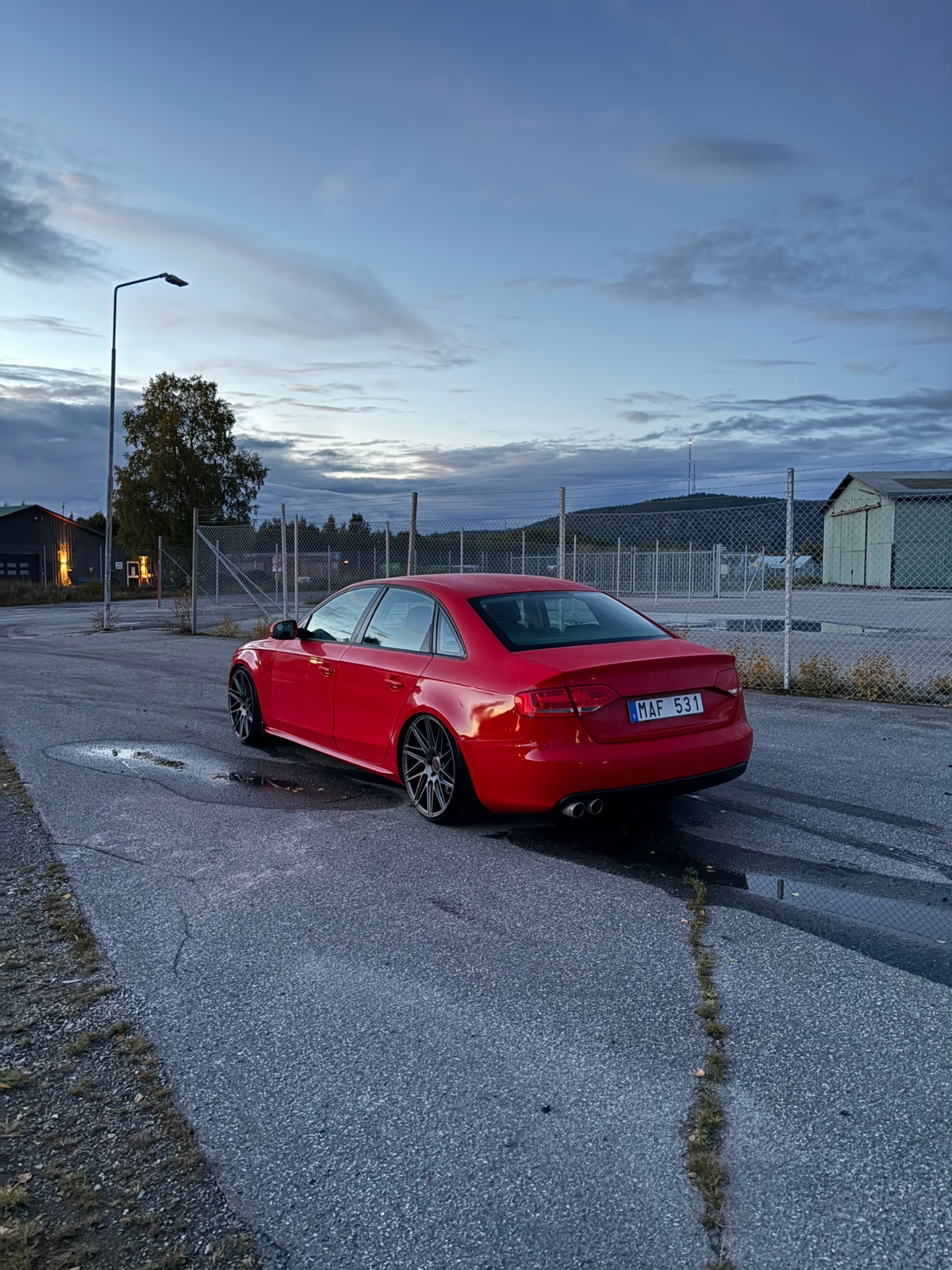 Audi A4 2010, bild 3/7