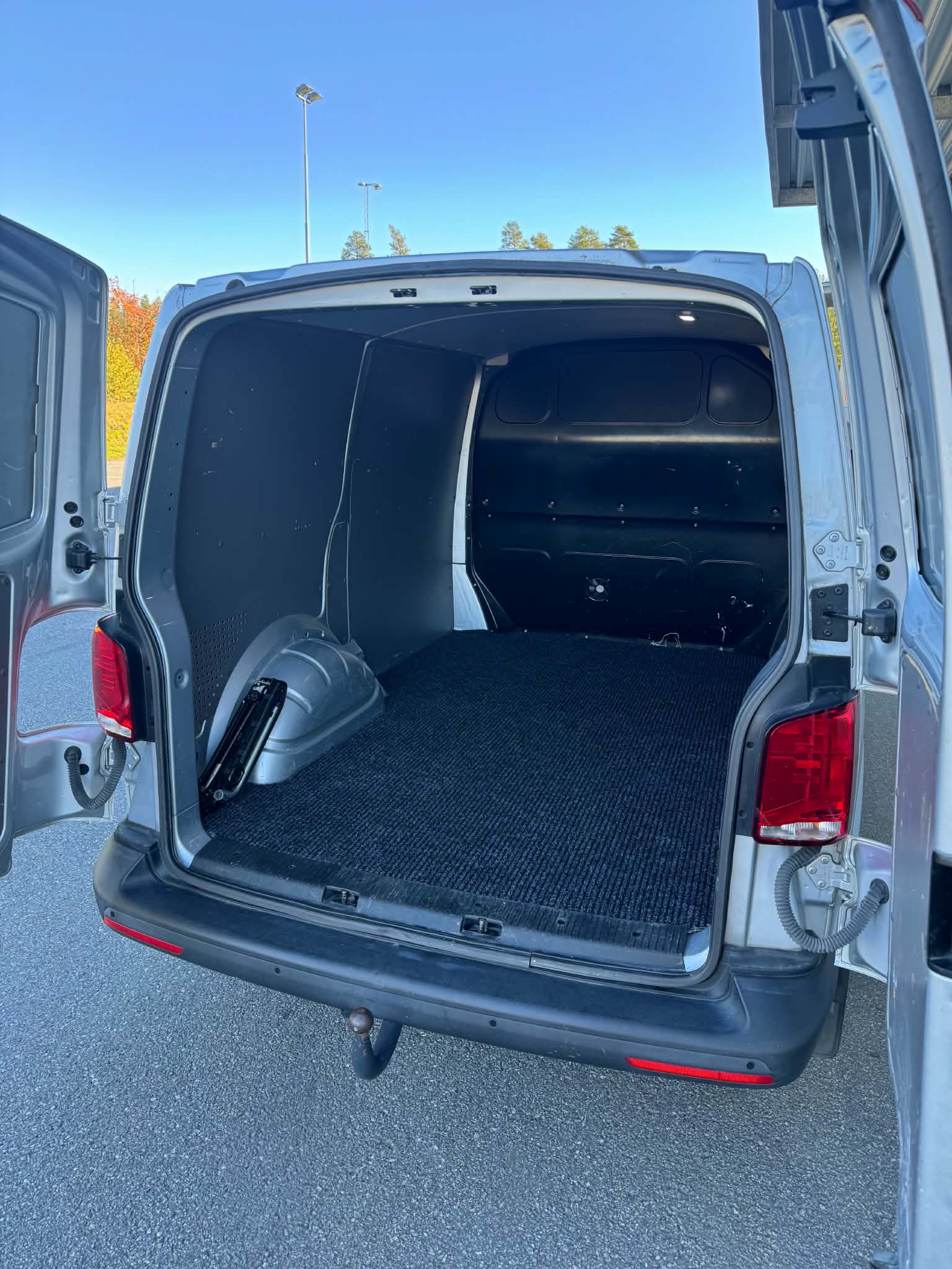 Volkswagen Transporter 2022, bild 5/7