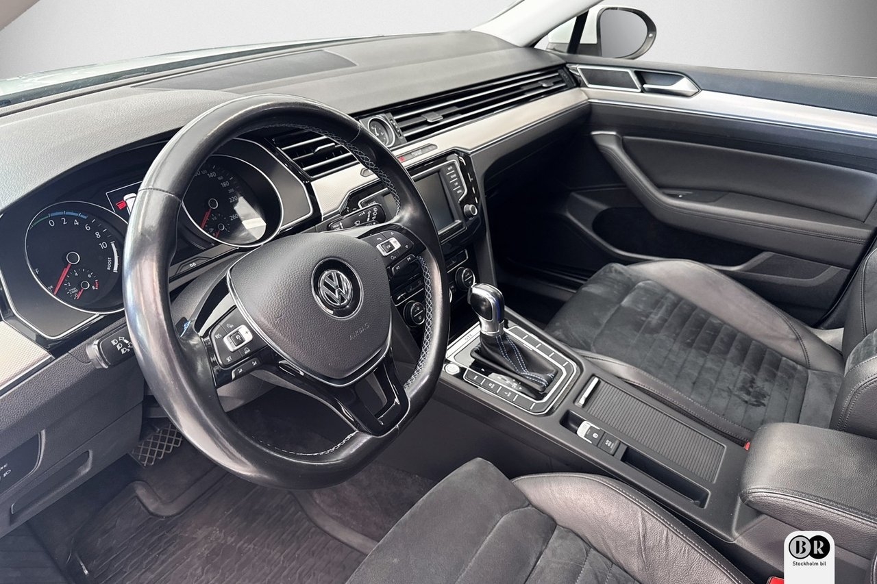 Volkswagen Passat 2017, bild 7/10