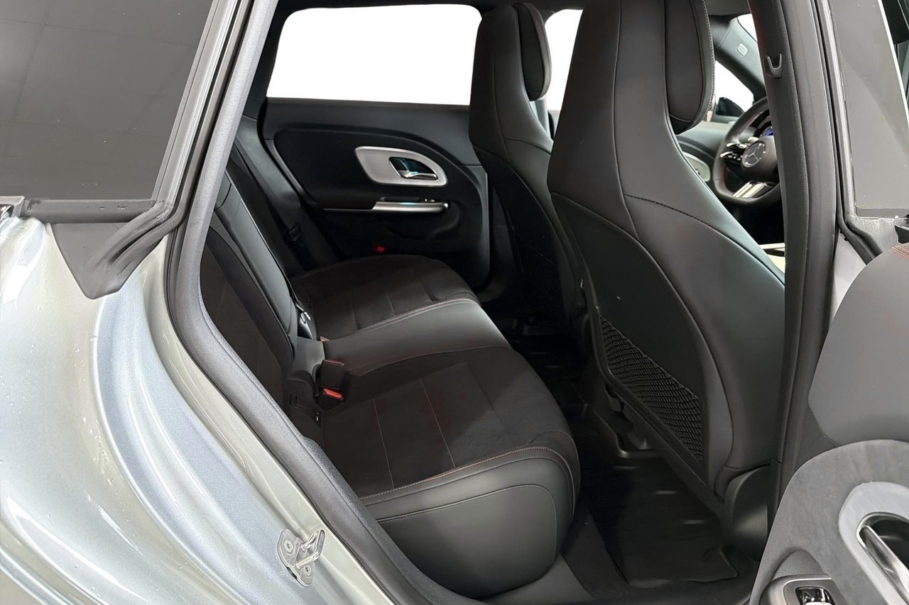 Mercedes-Benz CLA 250+ SHOOTING BRAKE 2027, bild 7/10