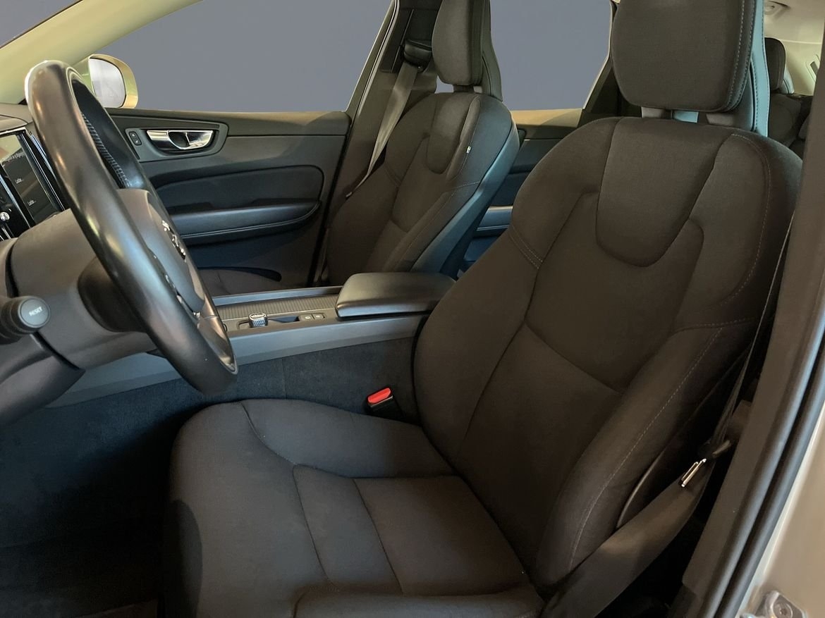 Volvo XC60 B4 AWD Diesel Momentum Edt 2020, bild 6/10