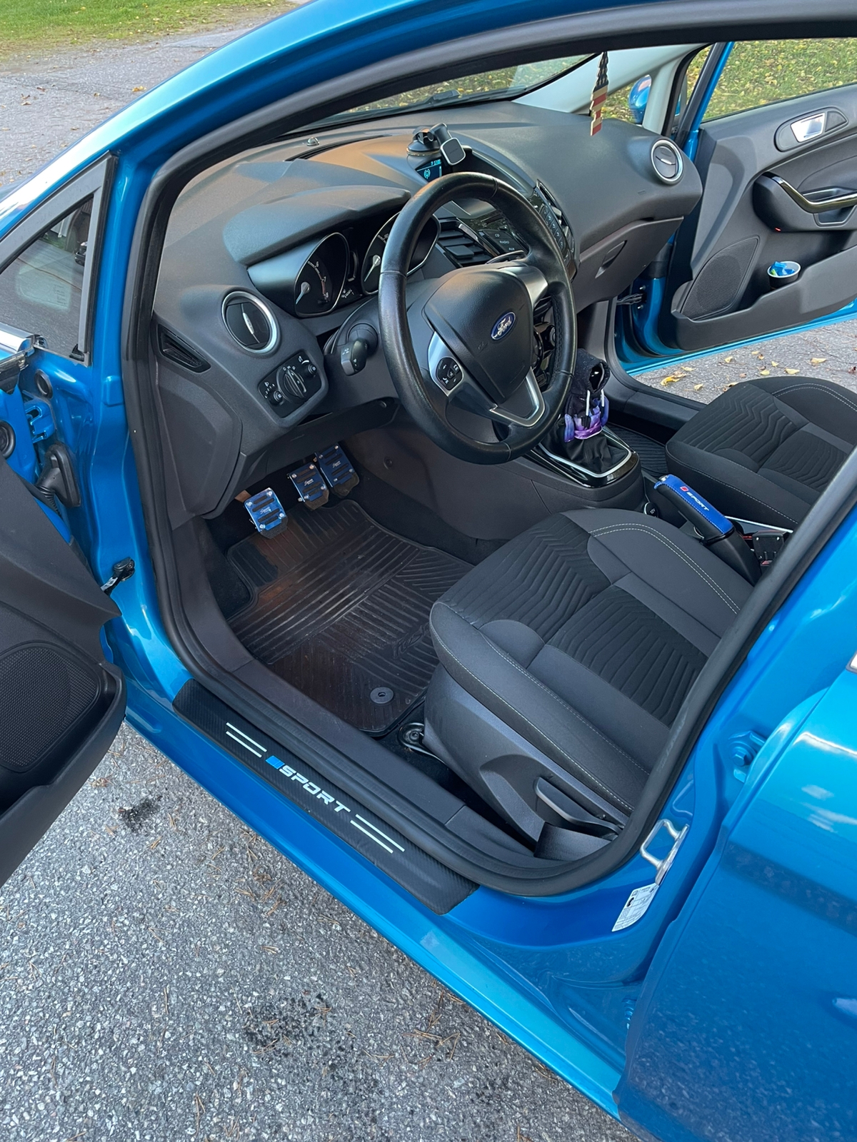 Ford Fiesta 5-dörrar 1.0 Manuell 2014, bild 5/8