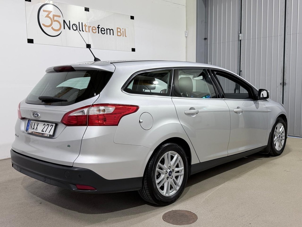 Ford Focus 2013, photo 5/10