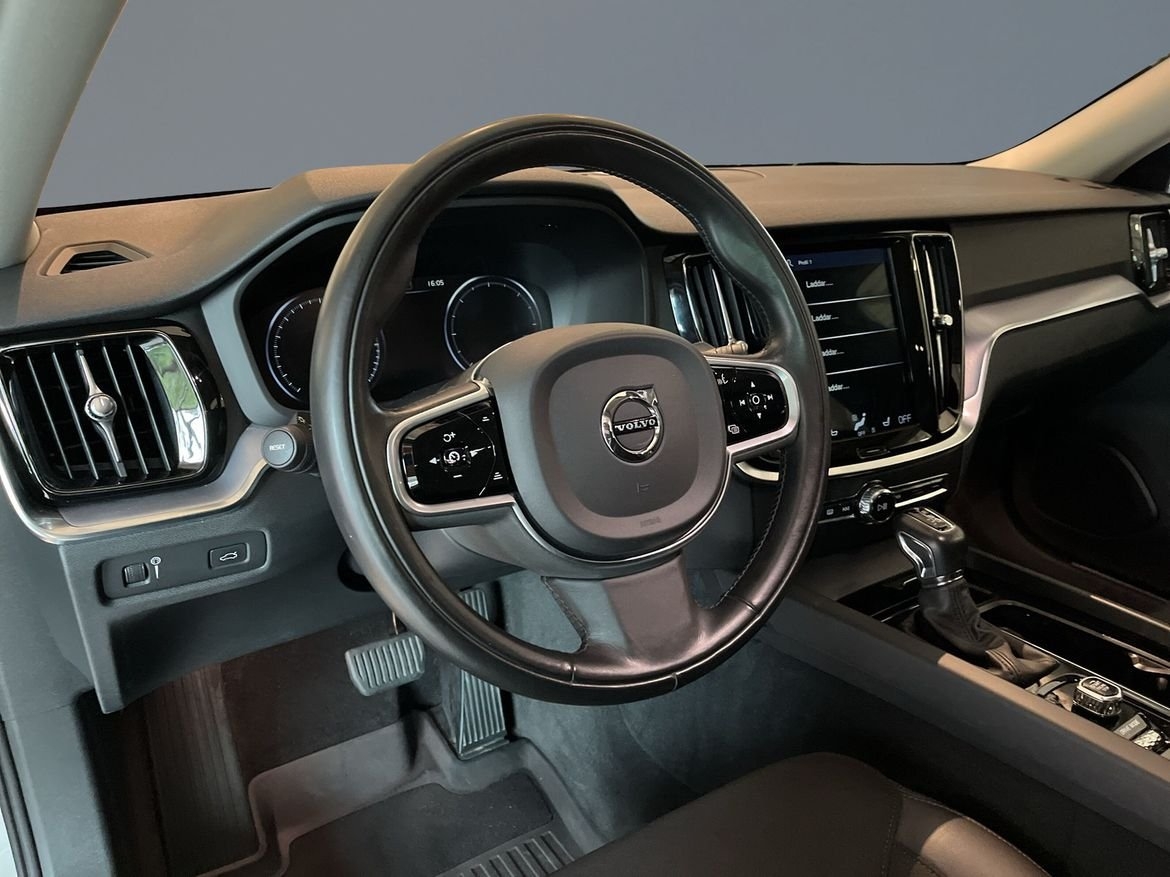 Volvo V60 D3 Momentum Advanced SE 2020, bild 4/11