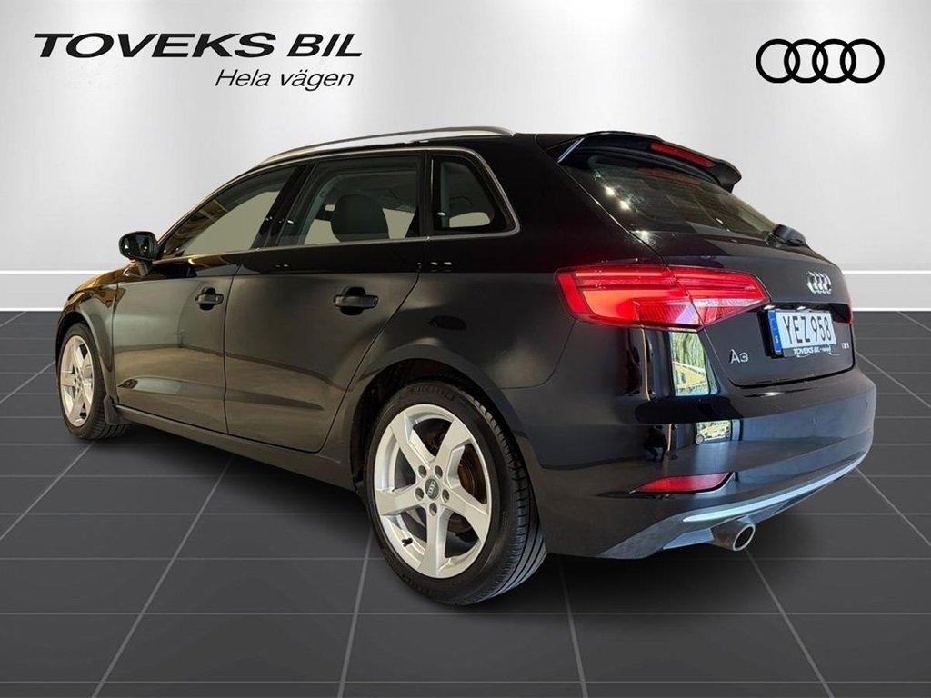 Audi A3 1.6 TDI 110HK 2017, bild 6/10