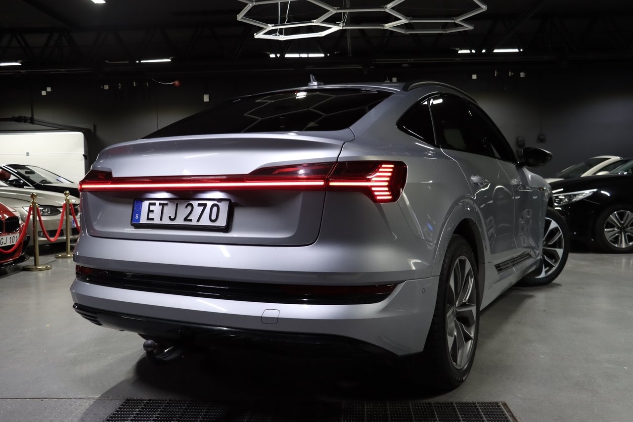 Audi e-tron 2021, photo 7/10