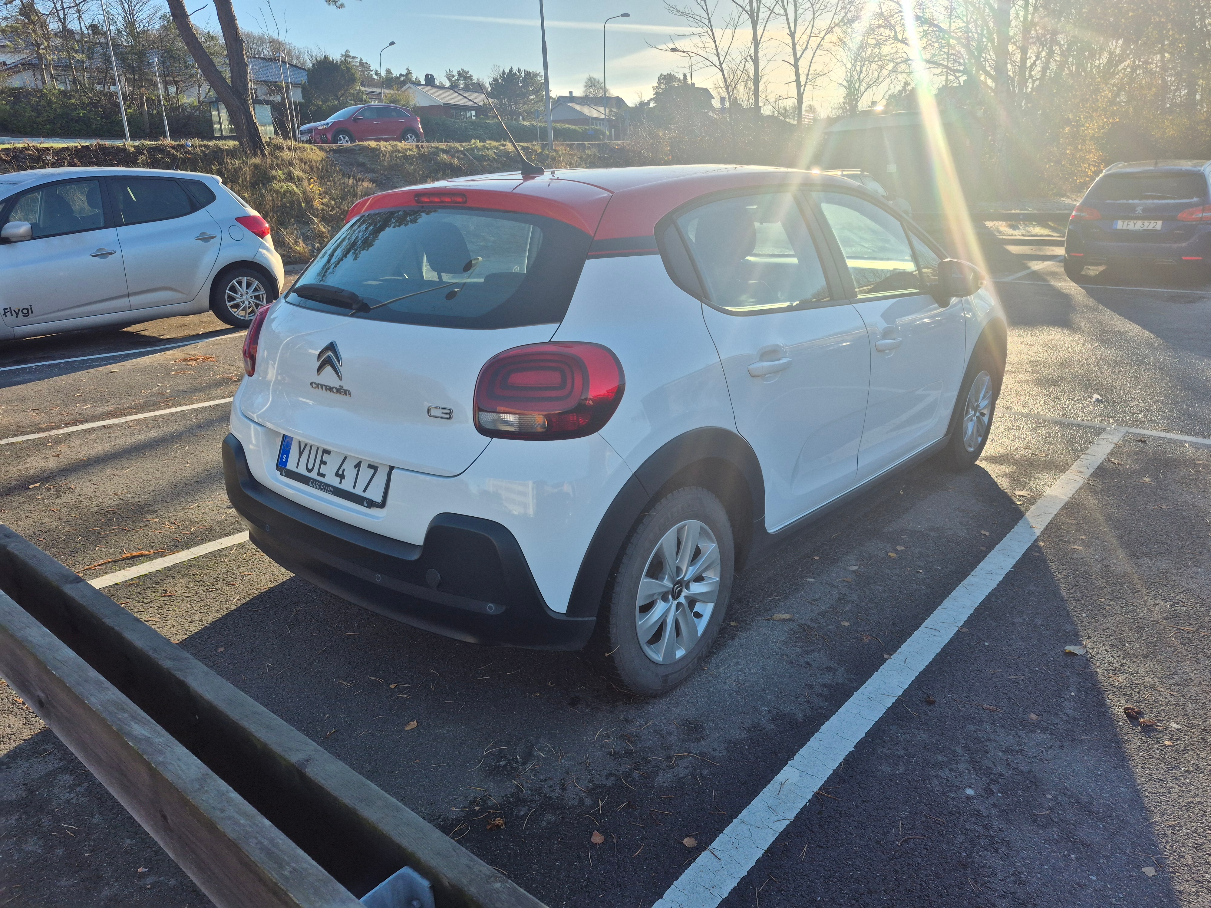 Citroen C3 1.2 PureTech 82 Manuell 2017, bild 4/6