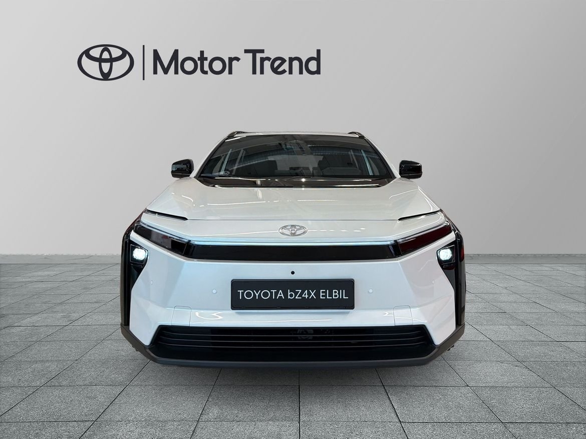 Toyota bZ4X ACTIVE TECH 2025, bild 5/10