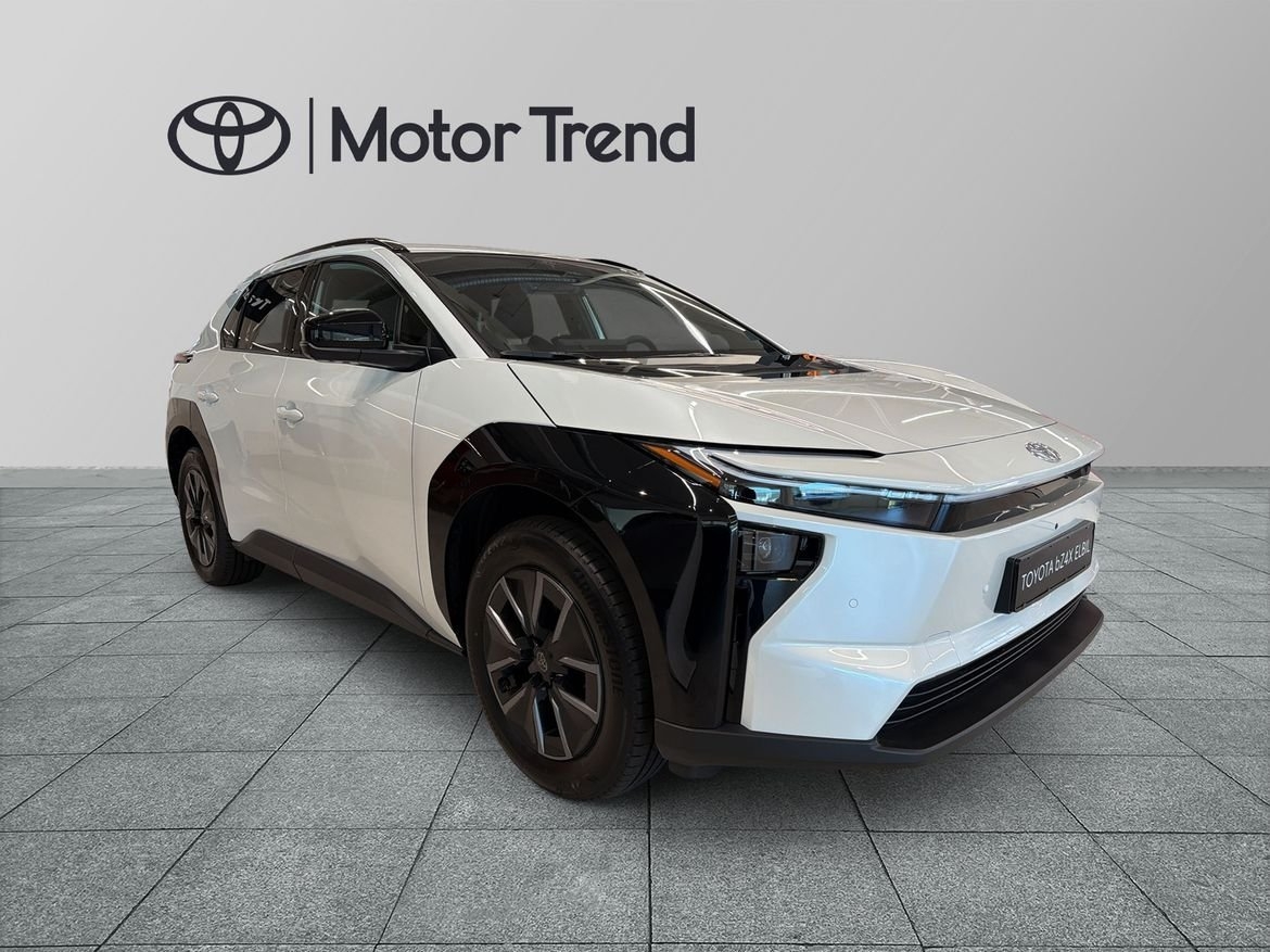 Toyota bZ4X ACTIVE TECH 2025, bild 6/10
