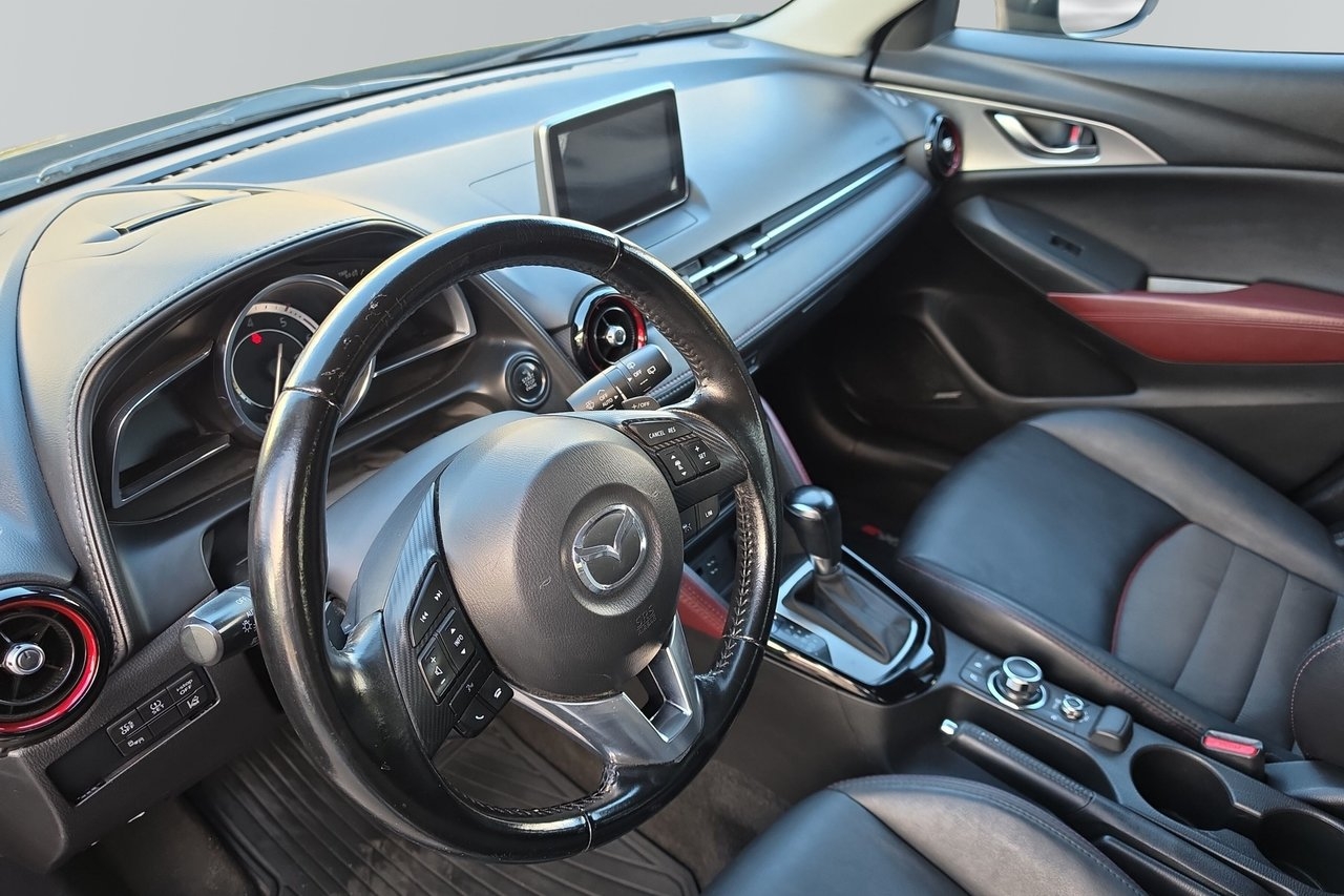 Mazda CX-3 2015, photo 7/10
