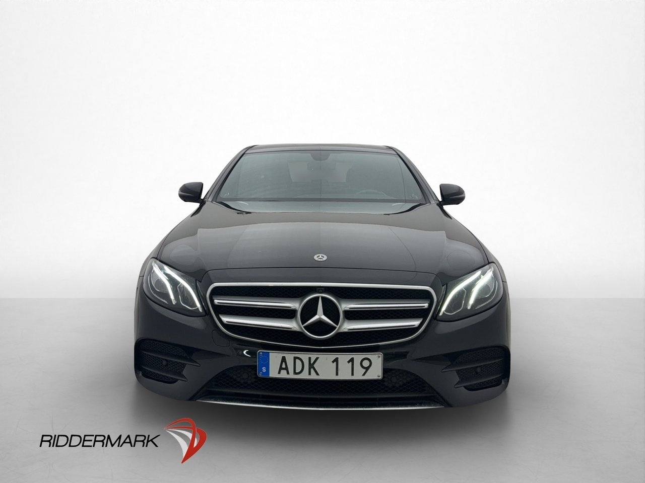 Mercedes-Benz E 220 4M AMG 2019, bild 2/10