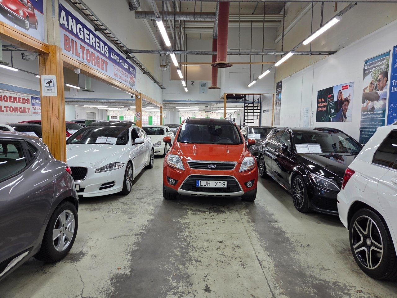 Ford Kuga 2011, kuva 4/10