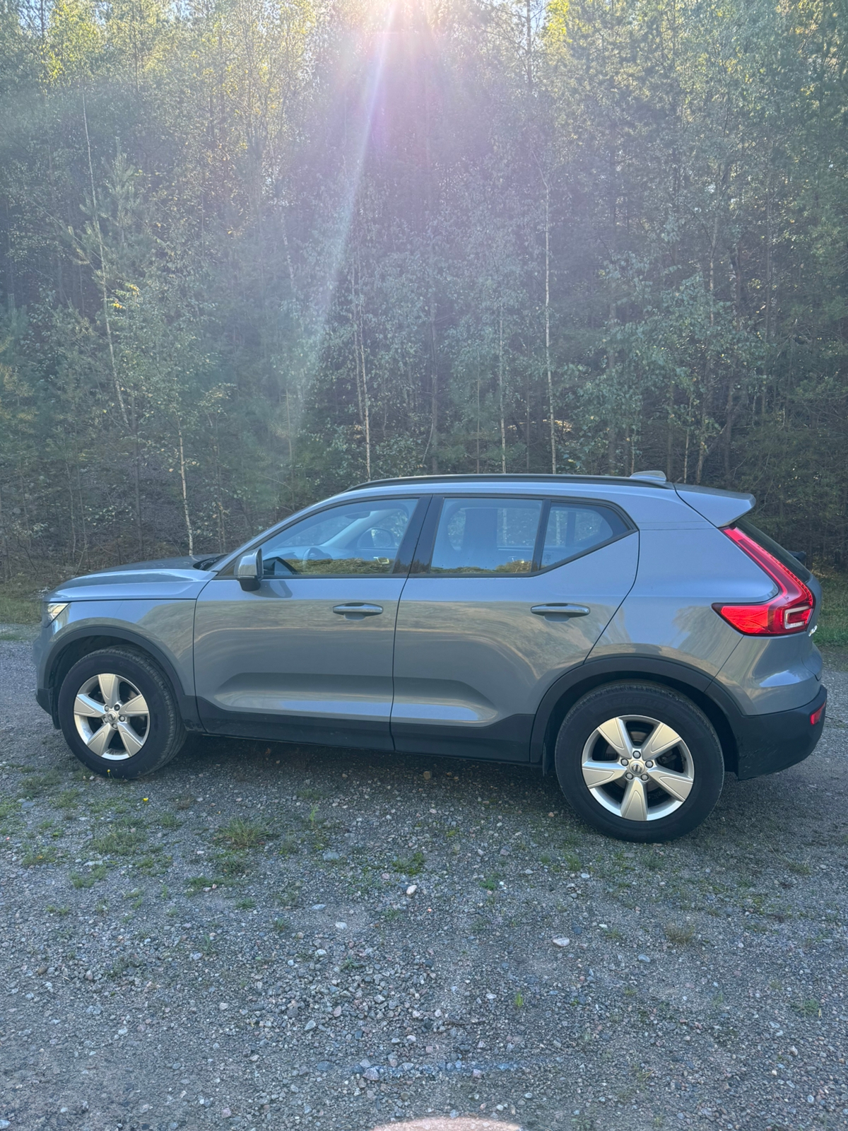 Volvo XC40 T3 Manuell 2020, kuva 2/7