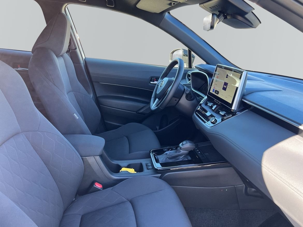 Toyota Corolla Cross 1.8 Hybrid Style 2025, photo 6/10