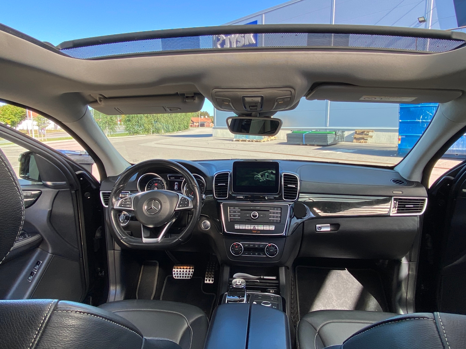 Mercedes-Benz GLE 2017, kuva 4/9
