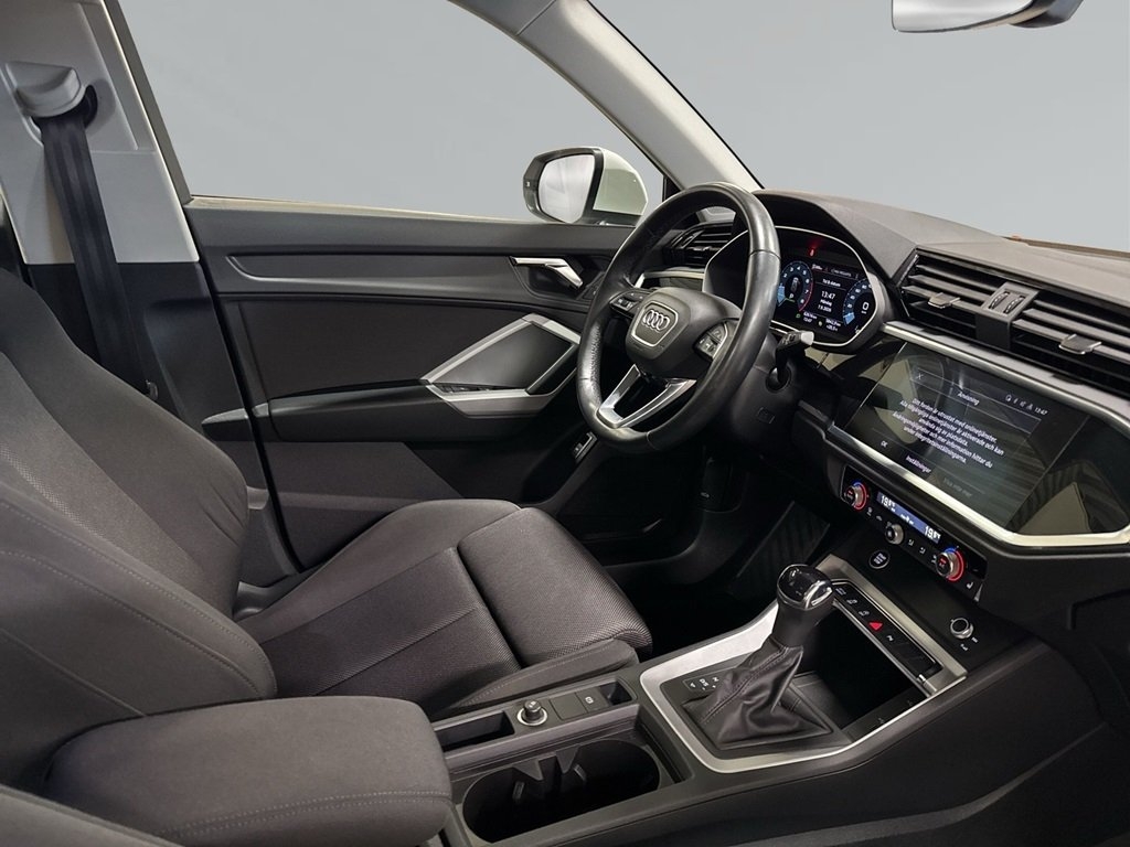 Audi Q3 2022, bild 6/9