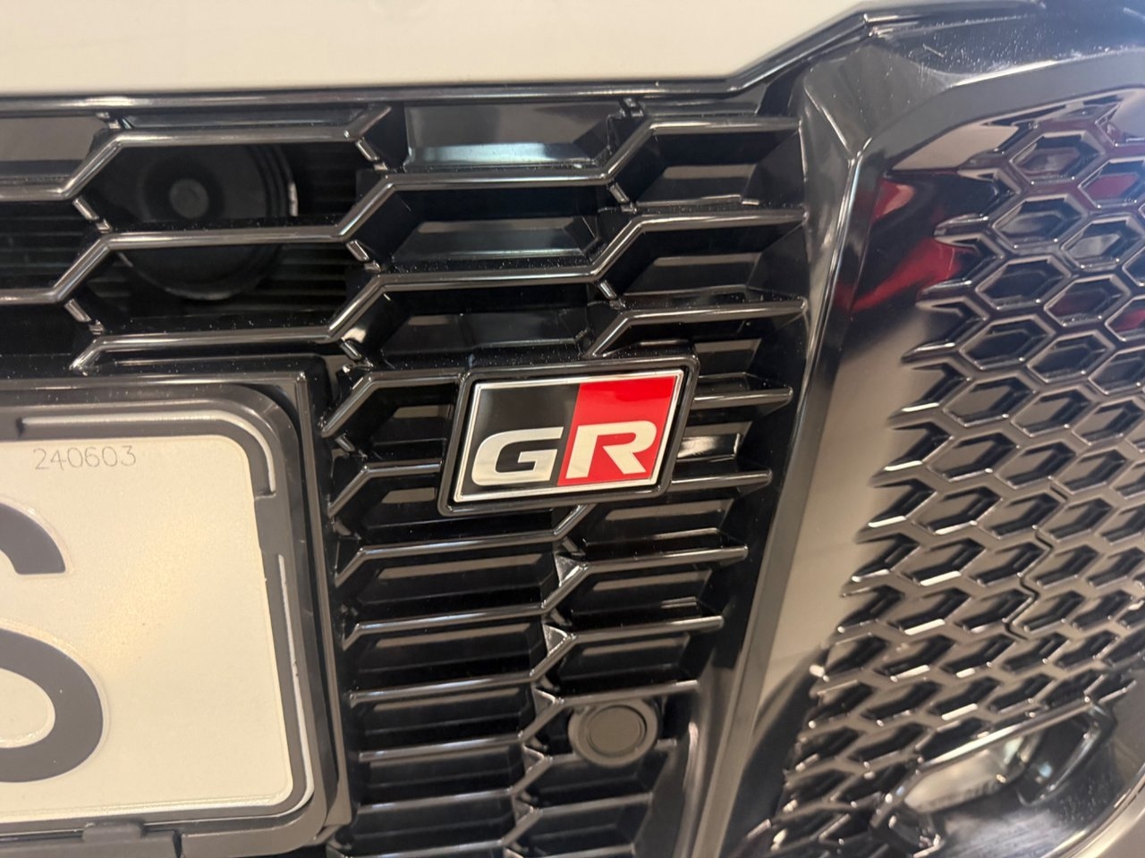 Toyota C-HR 2024, bild 7/10