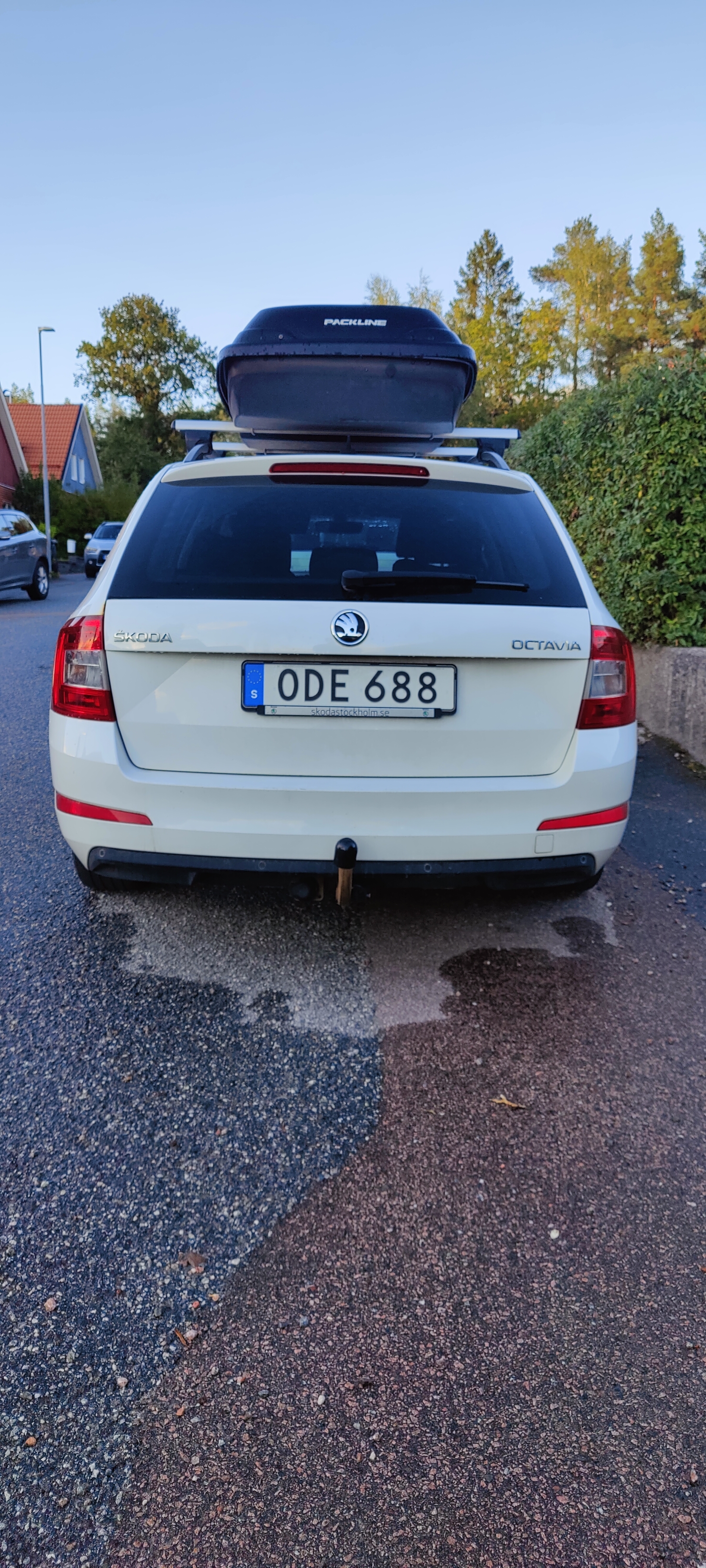 Skoda Octavia Kombi 1.0 TSI Manuell 2017, bild 3/10
