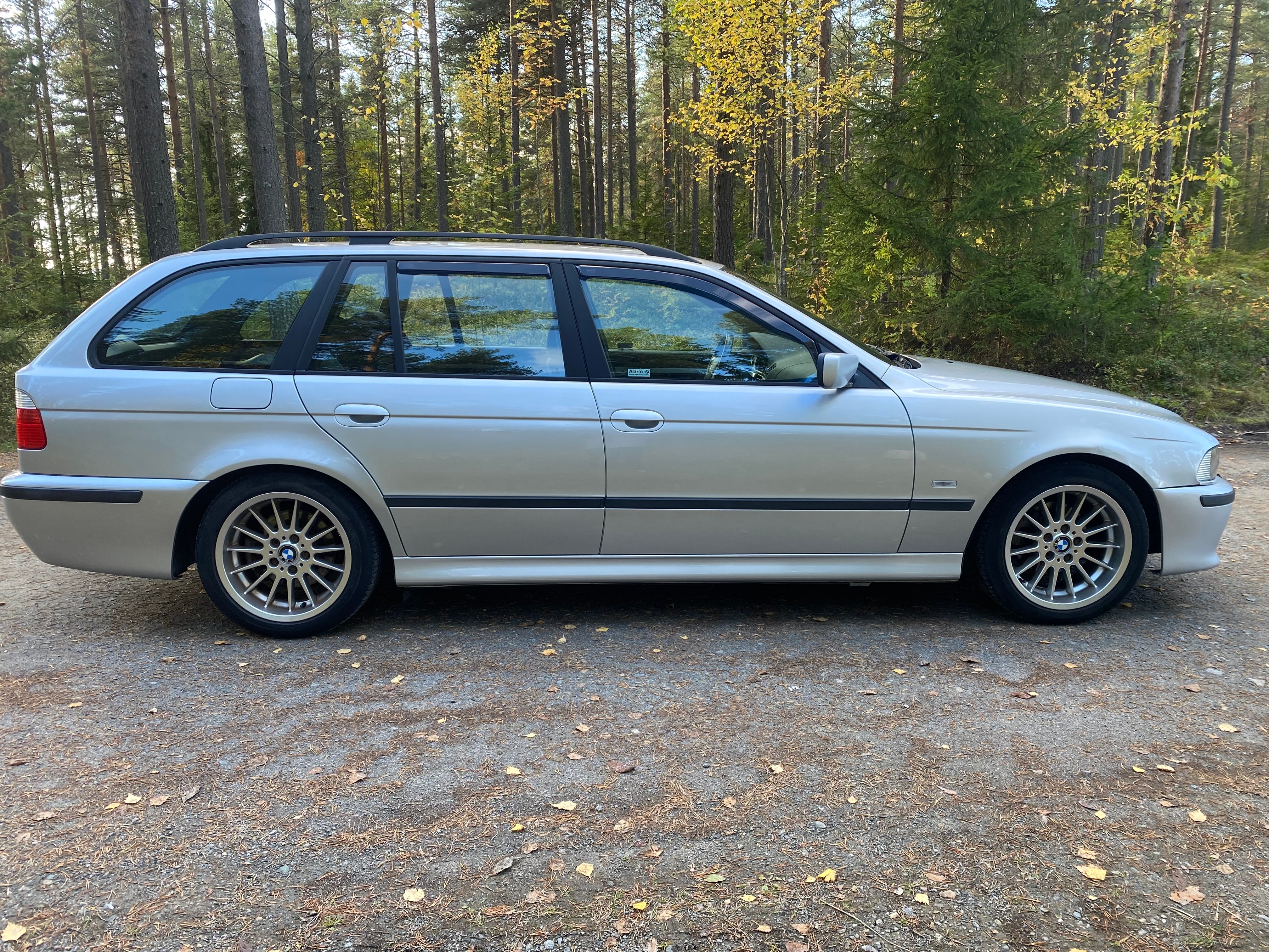 BMW 525 i Touring Automatisk 2003, kuva 4/10