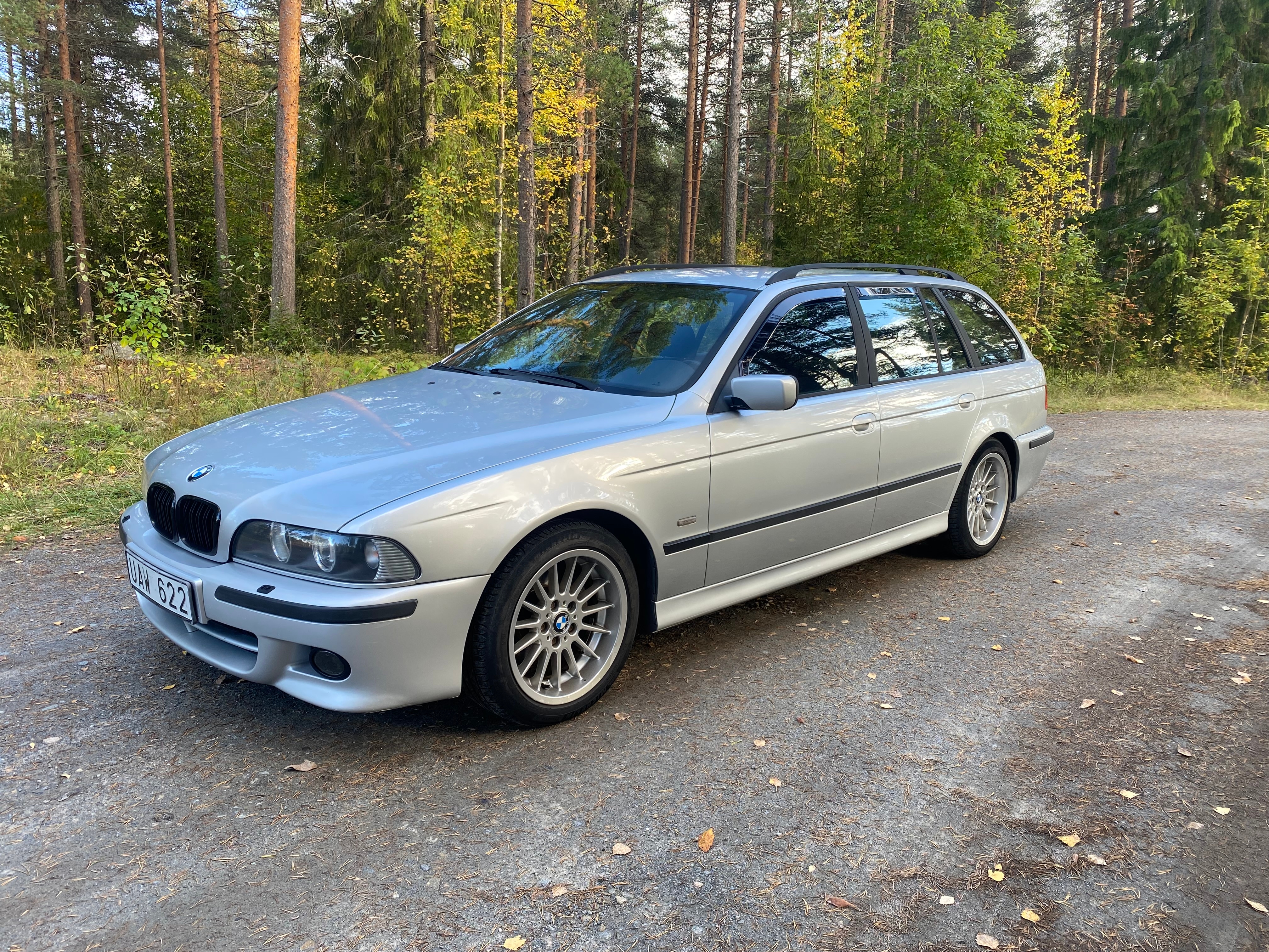 BMW 525