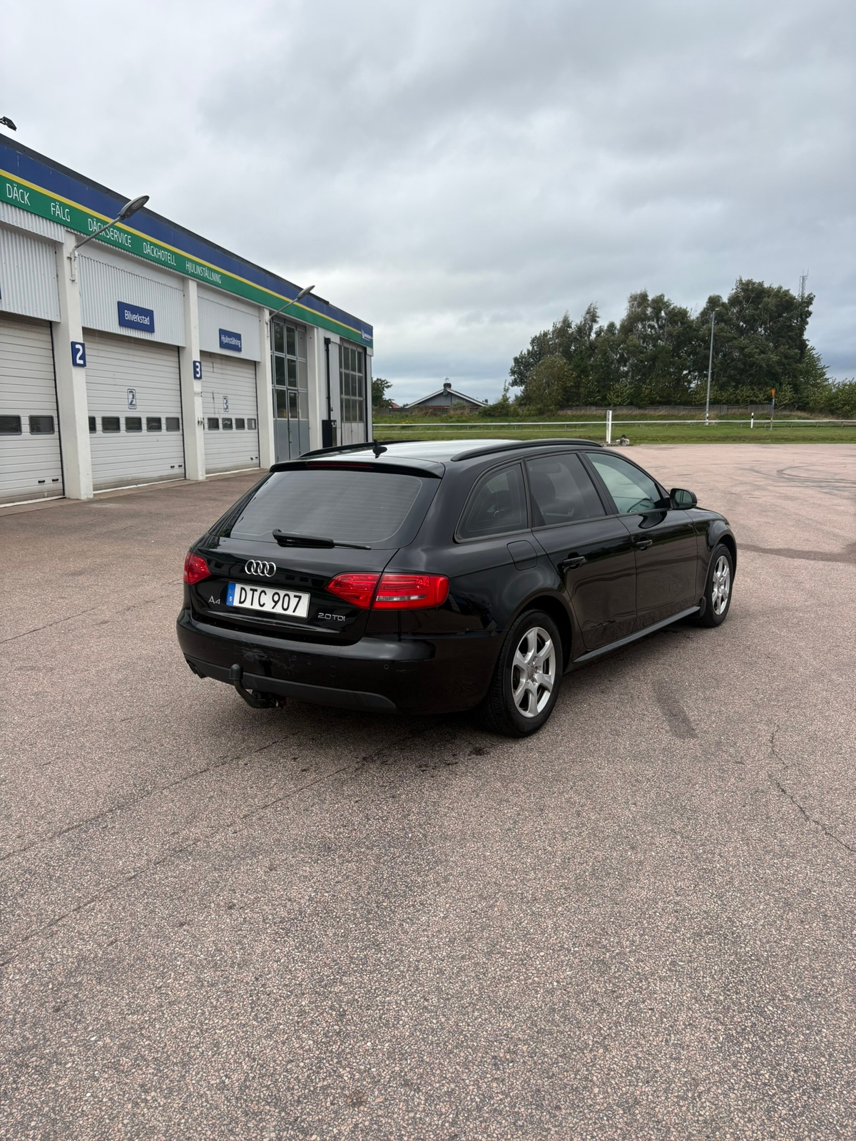 Audi A4 Avant 2.0 TDI DPF Manuell 2010, bild 3/6