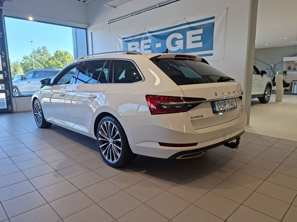 Skoda Superb 2021, bild 3/10
