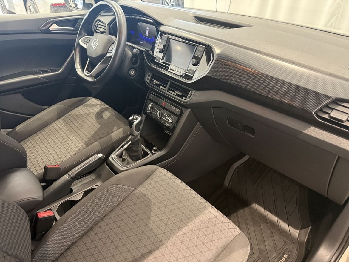 Volkswagen T-Cross TSI 95hk 1 ägare 2023, bild 7/10