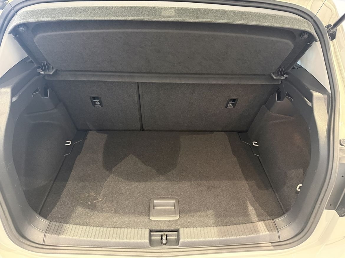 Volkswagen T-Cross TSI 95hk 1 ägare 2023, bild 6/10