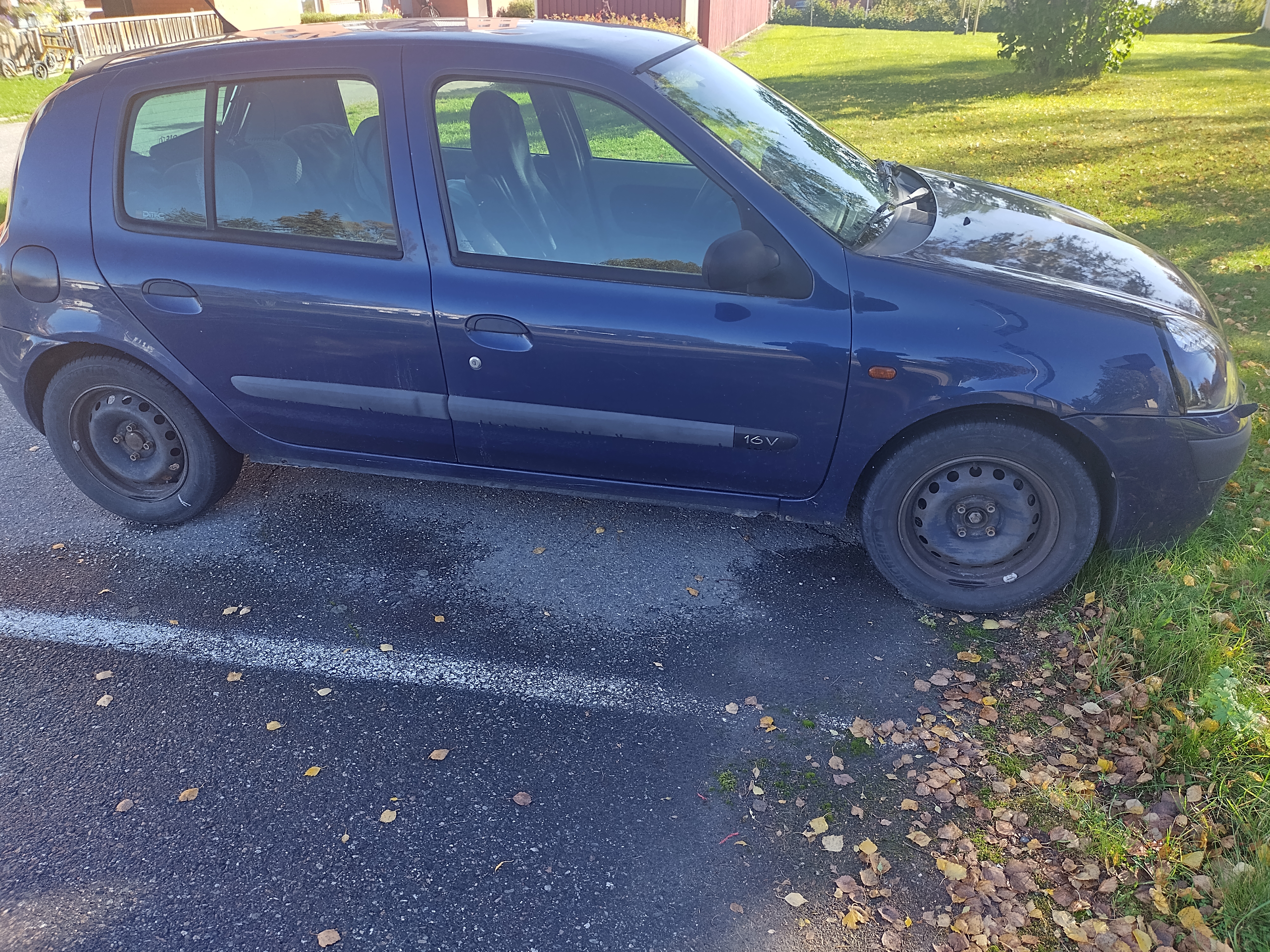 Renault Clio 2003, photo 2/4