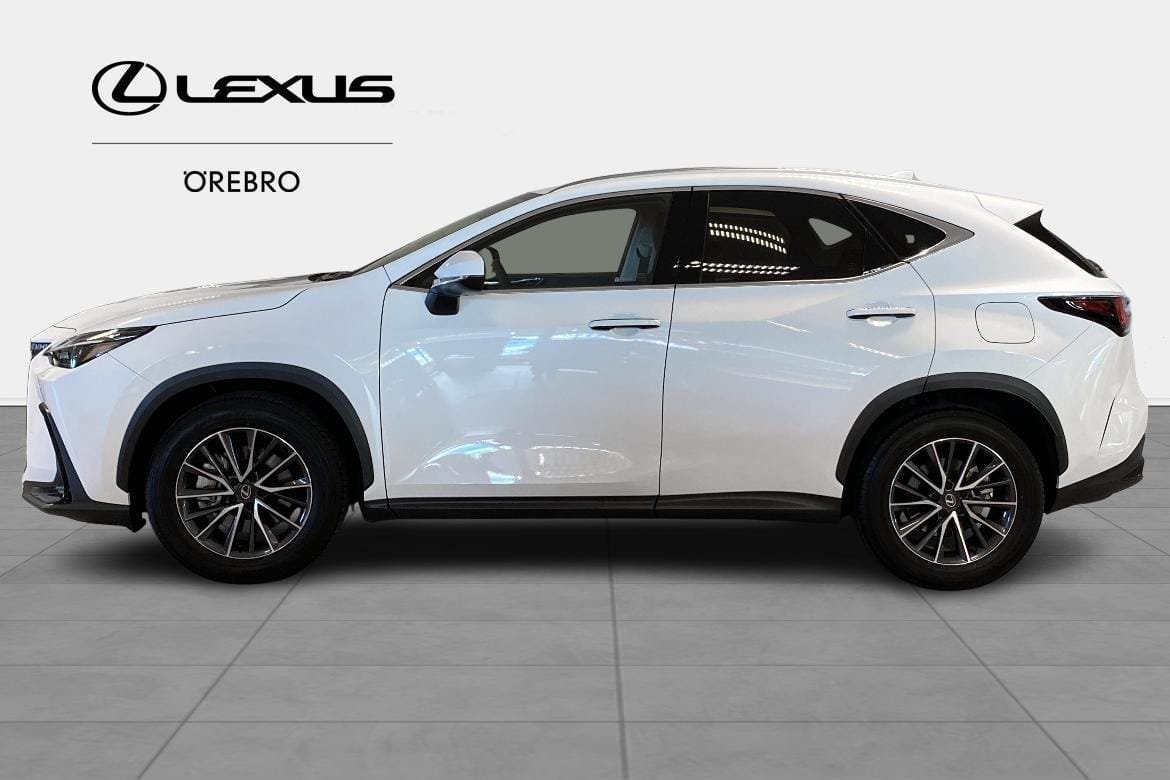Lexus NX 450h+ Business Plus 2026, photo 3/10