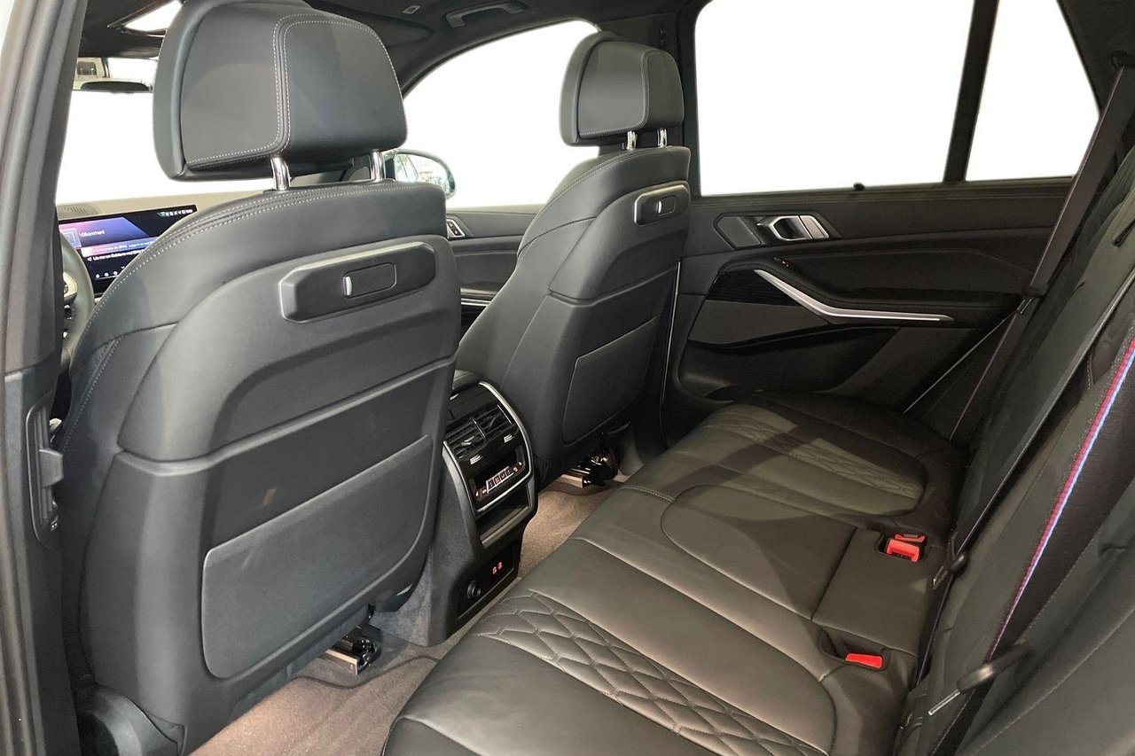 BMW X5 xDrive50e I M Sport Pro 2026, photo 7/10
