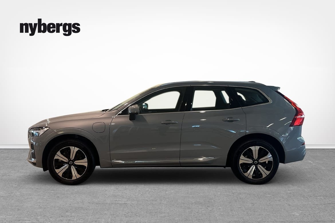 Volvo XC60 2024, photo 2/16